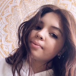 Meet your Posher, Magdalena